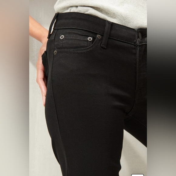 Lucky🍀Brand MidRise Sweet Straight Jean in Distressed Williamette size 00 24x27 - Picture 8 of 16